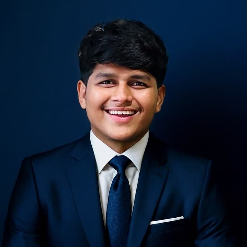 Portrait of Yash Suthar